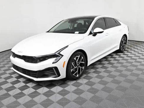 New 2026 Kia K5 EX image 2