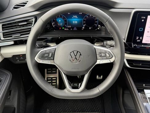 New 2026 Volkswagen Atlas Cross Sport SEL Premium R-Line AWD/4WD image 15