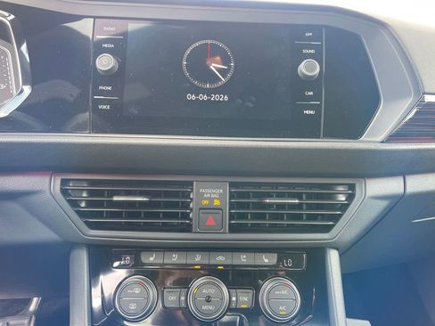 Used 2023 Volkswagen Jetta GLI Autobahn FWD image 19