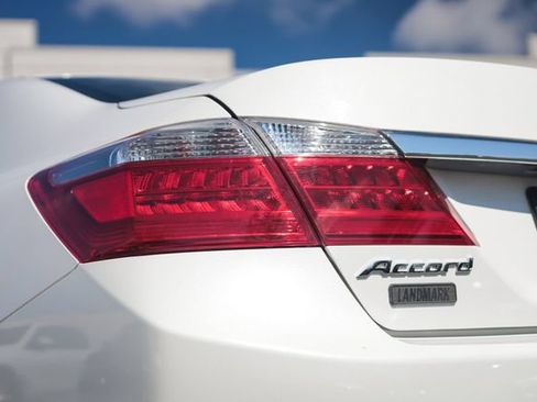 Used 2013 Honda Accord EX-L image 22