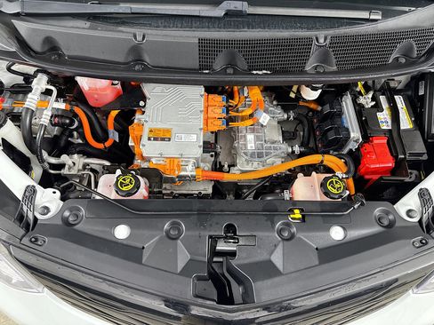 Used 2021 Chevrolet Bolt LT image 29