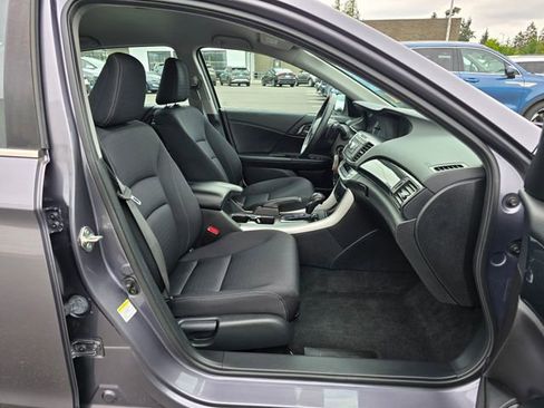 Used 2015 Honda Accord Sport image 11