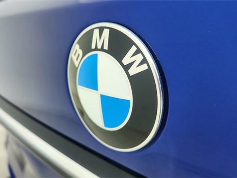 Used 2025 BMW X7 M60i image 16