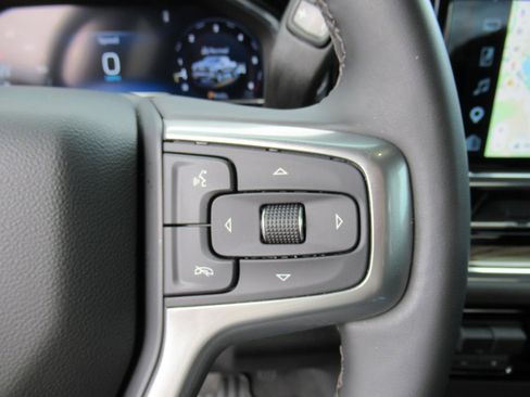 Used 2025 Chevrolet Silverado 1500 LT image 24