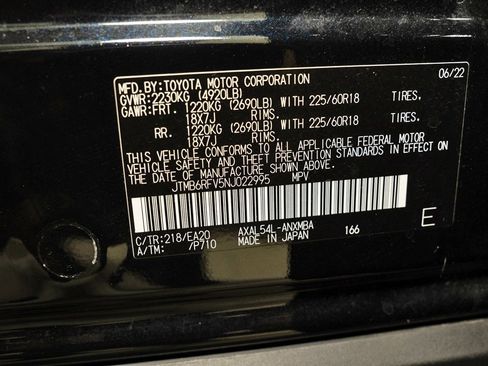 Used 2022 Toyota RAV4 XLE Premium image 20