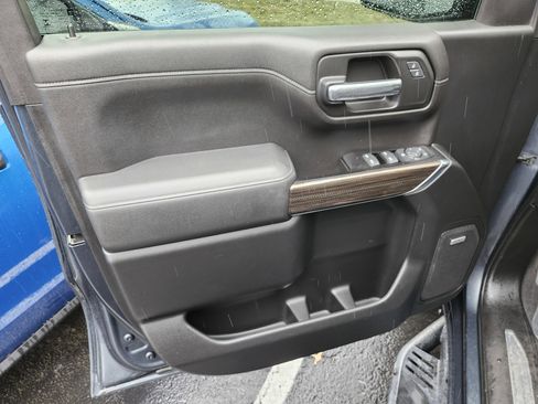 Used 2019 Chevrolet Silverado 1500 LT Trail Boss image 26