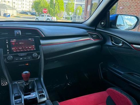 Used 2018 Honda Civic Type R image 27