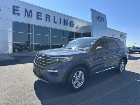 Used 2021 Ford Explorer XLT w/ Equipment Group 202A AWD/4WD image 1