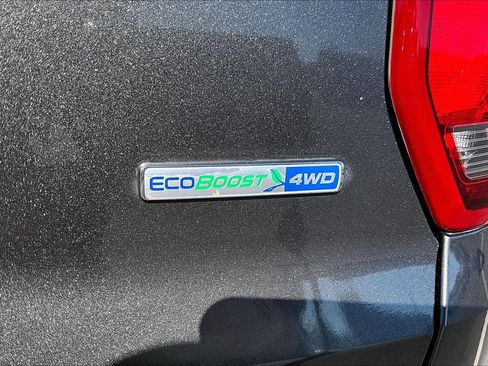 Used 2016 Ford Explorer Sport w/ Equipment Group 401A AWD/4WD image 30