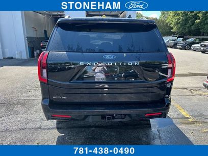 Used 2025 Ford Expedition Active