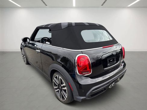 Used 2022 MINI Cooper S image 4