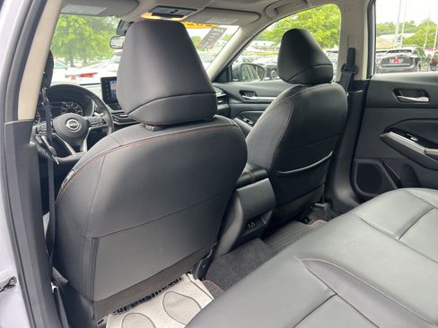 Certified 2025 Nissan Altima 2.5 SR w/ SR Premium Package AWD/4WD image 16