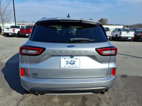 Certified 2024 Ford Escape ST-Line image 4