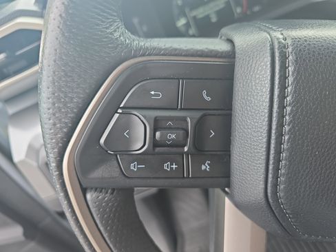 Used 2024 Toyota Tacoma SR5 w/ SR5 Upgrade Package RWD image 15