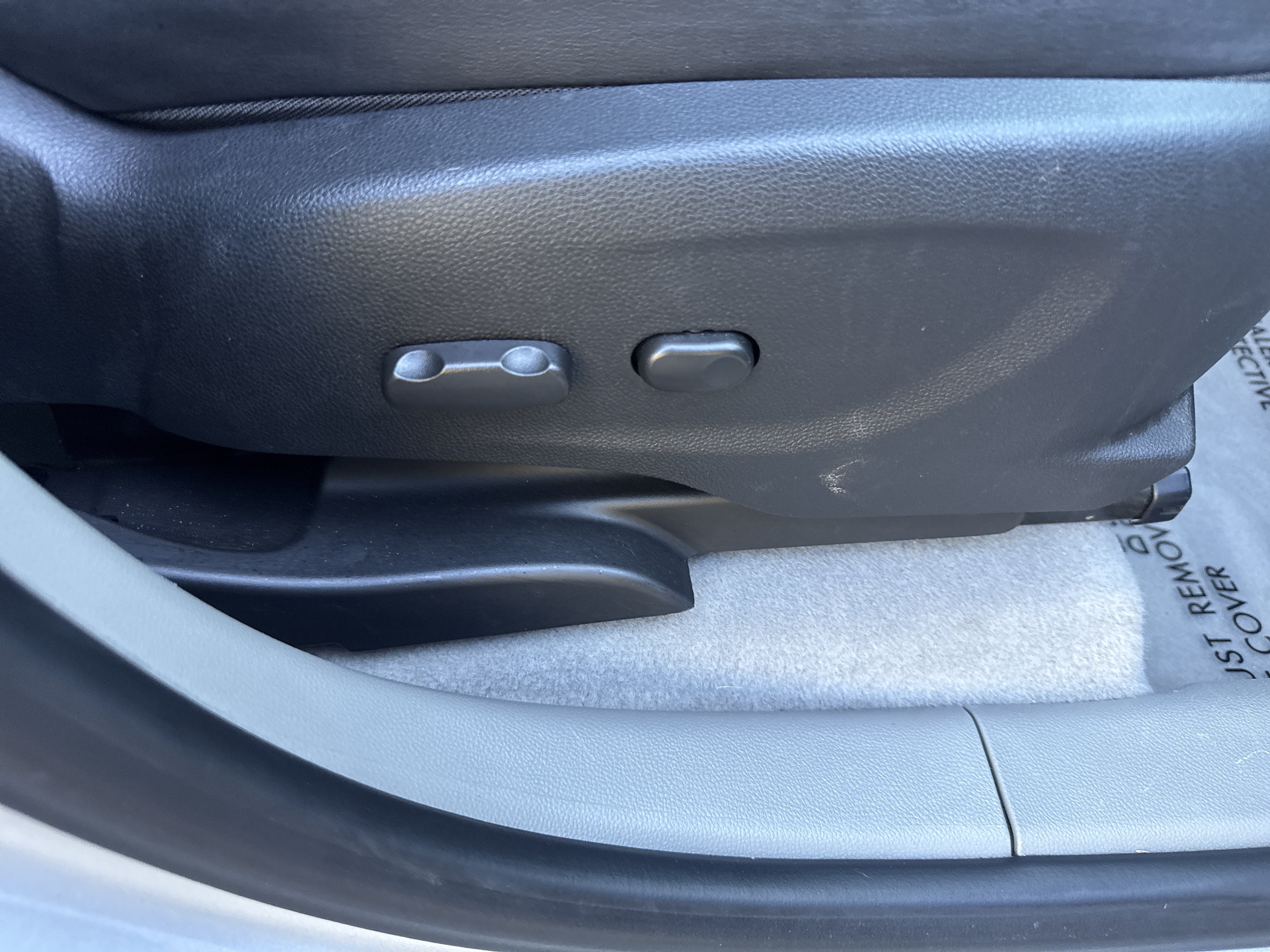 Used 2015 Buick Encore Leather AWD/4WD image 14