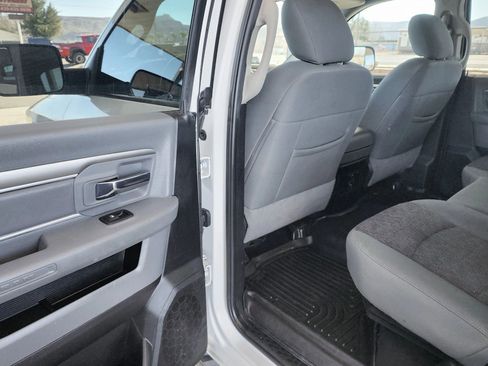 Used 2018 RAM 2500 Big Horn image 18