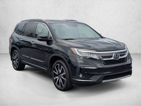 Used 2021 Honda Pilot Touring image 3