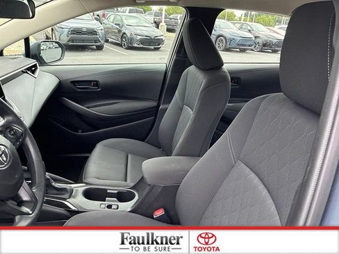 Certified 2025 Toyota Corolla LE FWD image 21