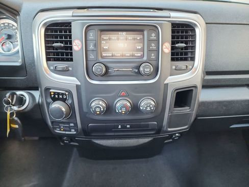 Used 2024 RAM 1500 Classic SLT image 19