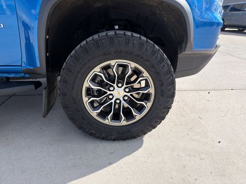 Used 2022 Chevrolet Colorado ZR2 AWD/4WD image 24