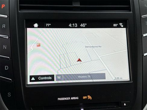 Used 2018 Lincoln MKC Select w/ Select Plus Package image 17