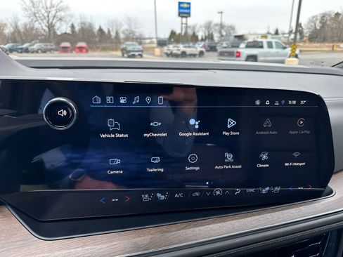 New 2026 Chevrolet Suburban High Country image 29