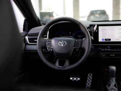 Used 2025 Toyota Camry XSE w/ Premium Plus Package image 12