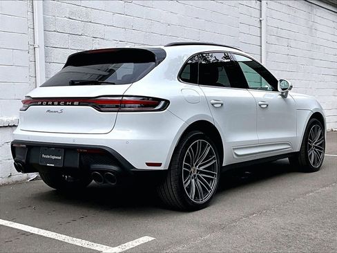 Certified 2025 Porsche Macan S AWD/4WD image 17
