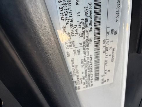 Used 2024 Ford Transit 350 XLT image 23