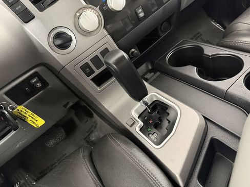 Used 2010 Toyota Tundra SR5 AWD/4WD image 30