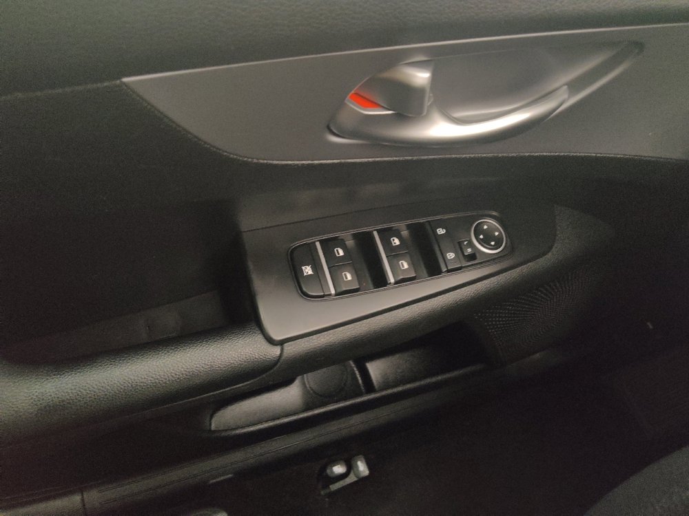 Used 2023 Kia Forte LX FWD image 27