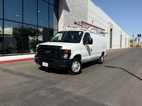 Used 2012 Ford E-150 and Econoline 150 w/ PWR Group RWD image 1