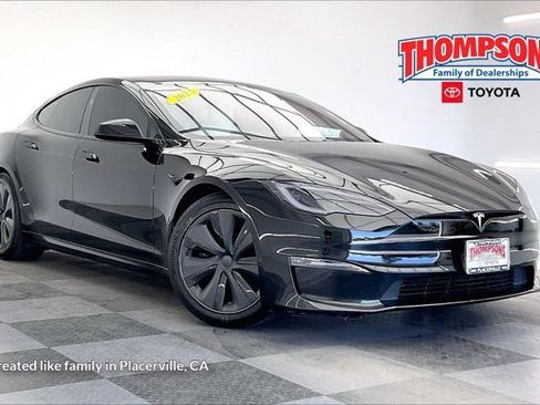 Used 2023 Tesla Model S Standard Range AWD/4WD image 1