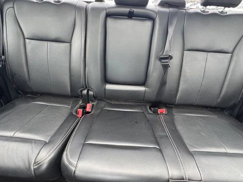 Used 2019 Ford F150 Lariat w/ Equipment Group 502A Luxury AWD/4WD image 27