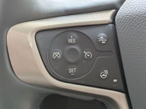 Used 2023 GMC Acadia Denali image 18