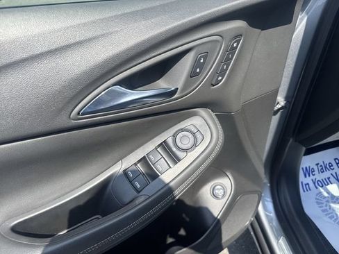 Used 2023 Buick Encore GX Essence w/ Experience Buick Package AWD/4WD image 22
