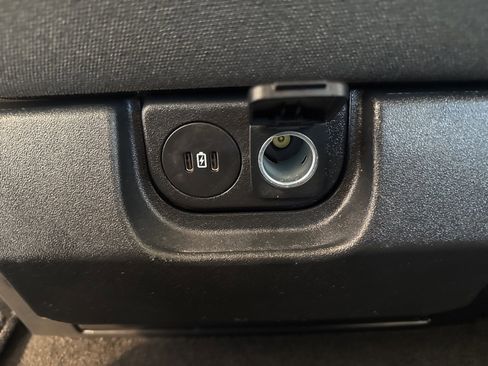 Used 2025 Ford F250 XLT image 16