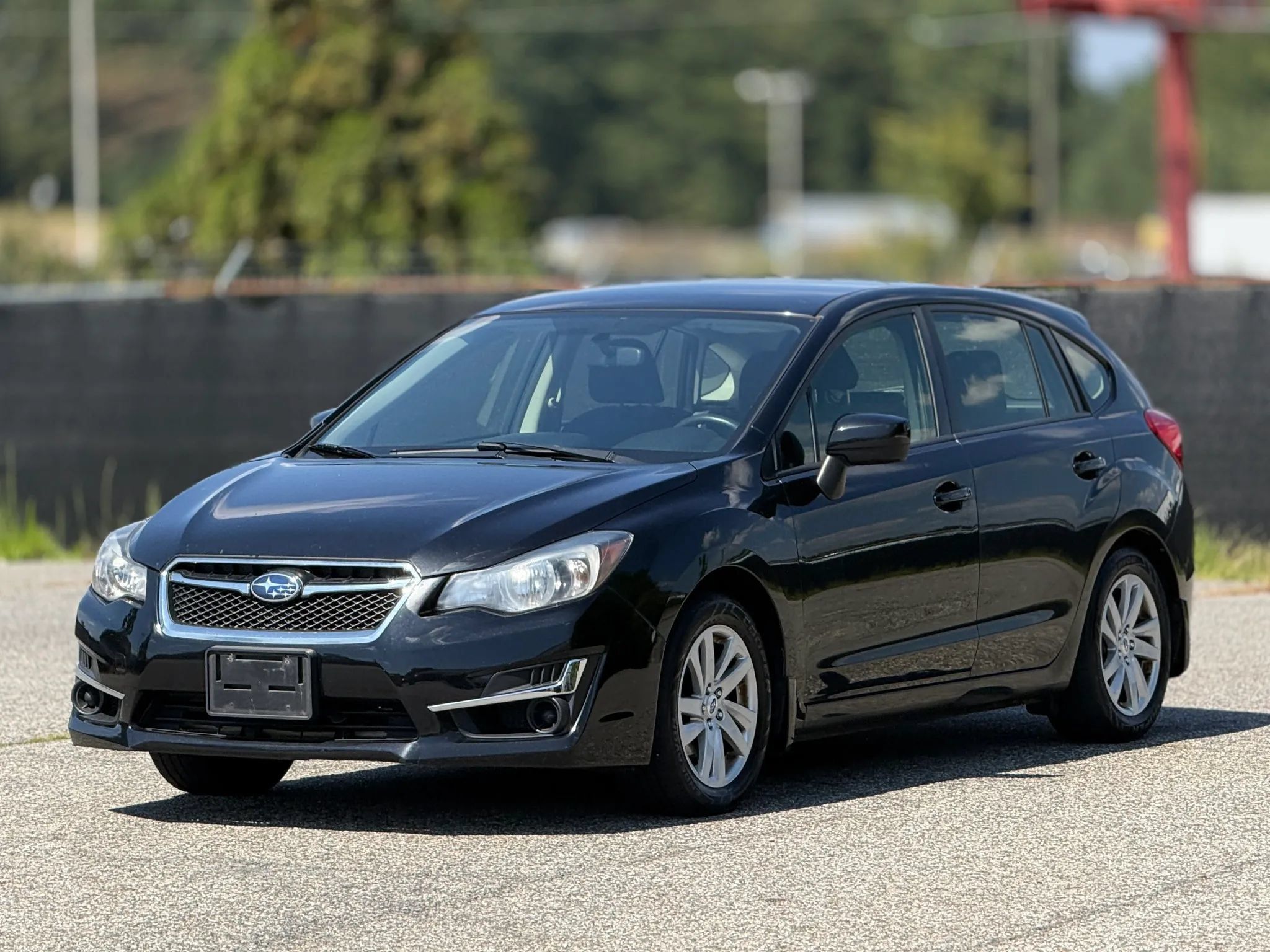 Used 2015 Subaru Impreza 2.0i Premium AWD/4WD image 6