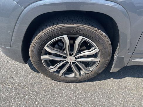 Used 2019 GMC Terrain Denali w/ Advanced Safety Package AWD/4WD image 4