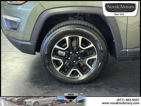 Used 2021 Jeep Compass Trailhawk image 9