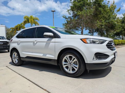 Used 2020 Ford Edge SEL w/ Convenience Package FWD image 2