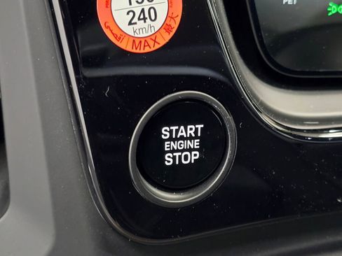 New 2026 Porsche Cayenne image 27