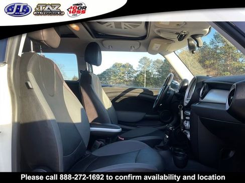 Used 2010 MINI Cooper Clubman Hardtop image 12
