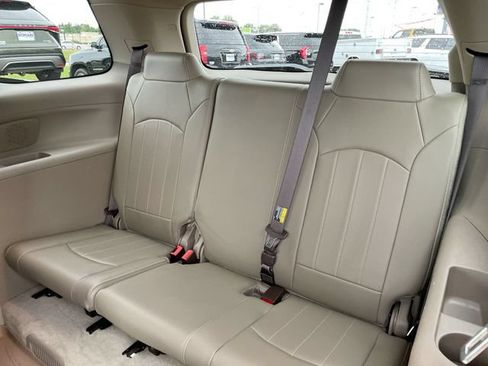 Used 2016 GMC Acadia Denali AWD/4WD image 14