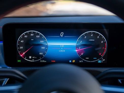 Used 2024 Mercedes-Benz CLA 250 image 26