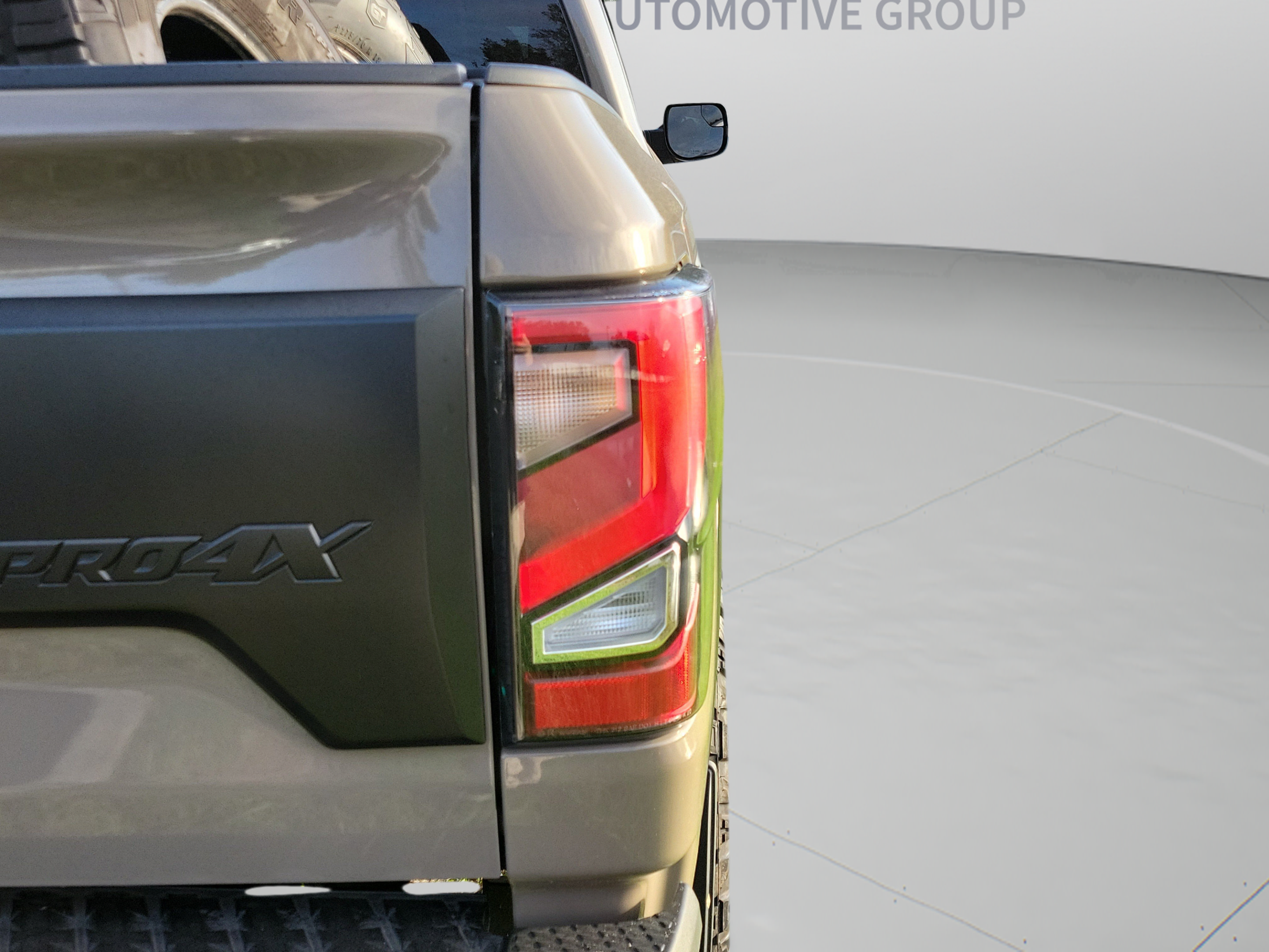 Used 2024 Nissan Titan PRO-4X w/ Pro-4x Convenience Package AWD/4WD image 20