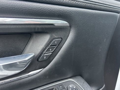 Used 2022 RAM 1500 Laramie w/ Sport Appearance Package image 16