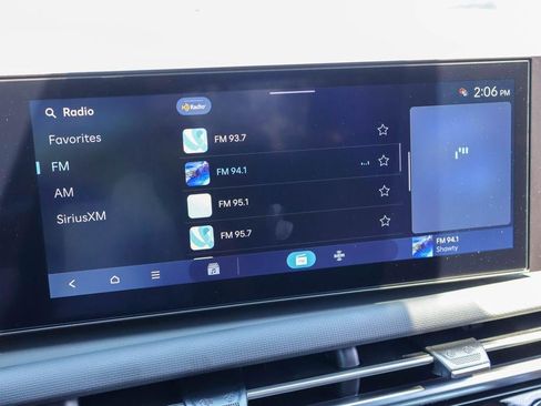 New 2026 Hyundai Santa Cruz SE FWD image 3