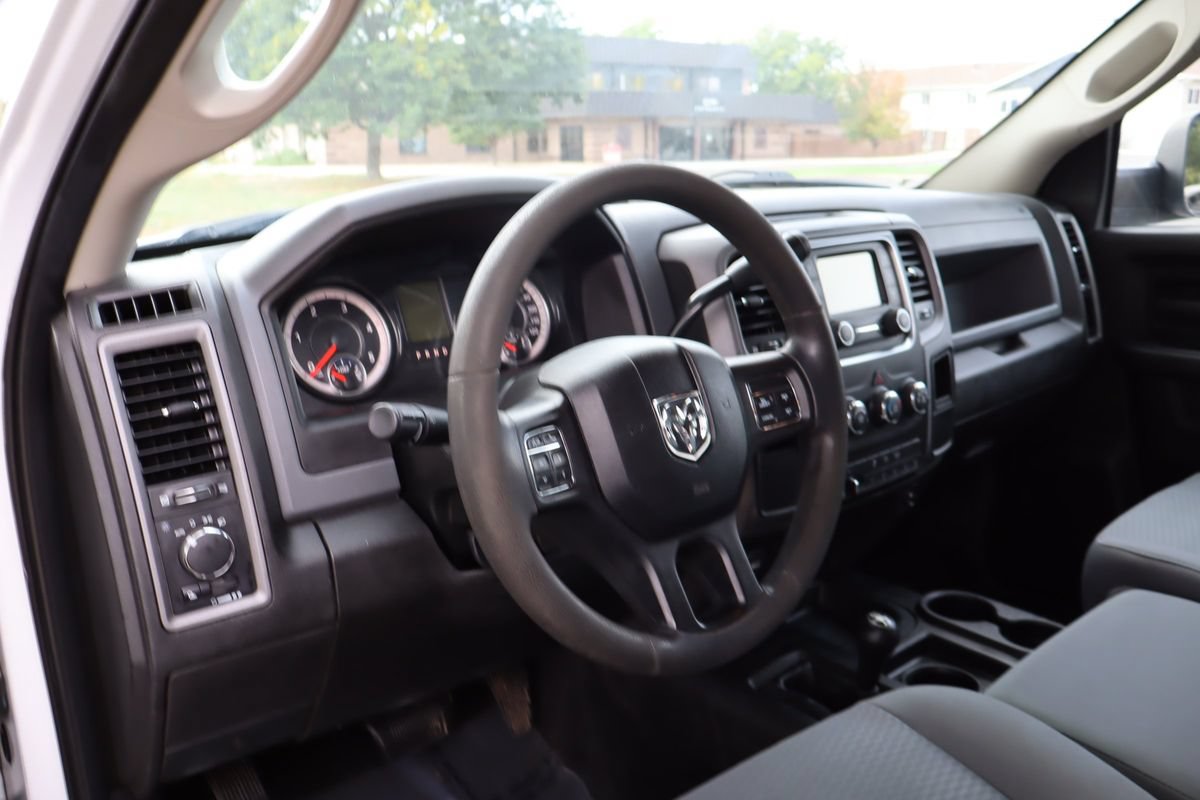Used 2018 RAM 2500 Tradesman w/ Chrome Appearance Group AWD/4WD image 15