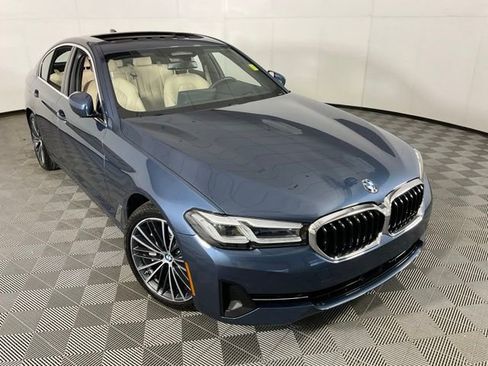 Certified 2023 BMW 530i xDrive w/ Premium Package AWD/4WD image 46